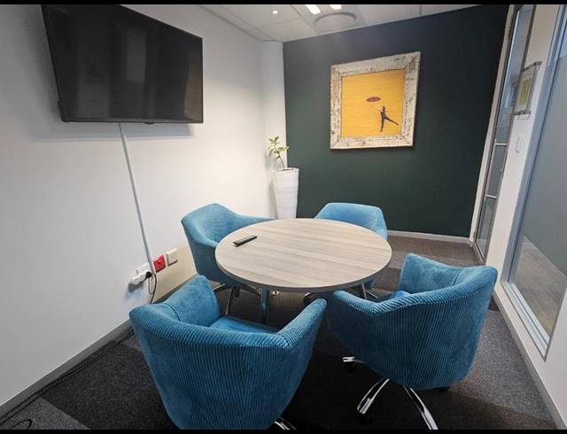 BUSINESS PROPERTY TO RENT IN MENLYN